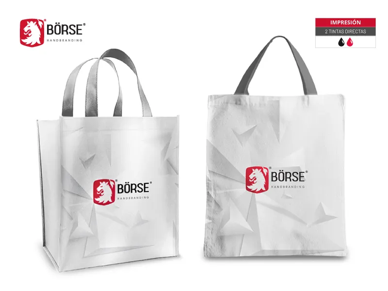 Dos bolsas blancas de tela impresas con logotipo y diseño a 2 tintas directas